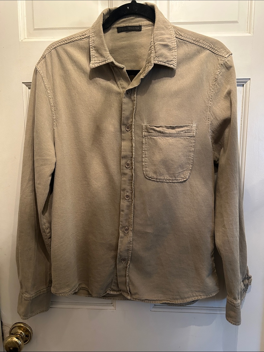 Zara Women’s Beige Button-Up Shirt - Casual Long Sleeve